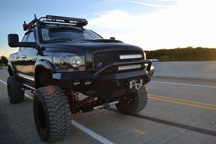 Road Armor 06-09 Dodge 2500 Stealth Front Winch Bumper w/Pre-Runner Guard - Tex Blk - 0