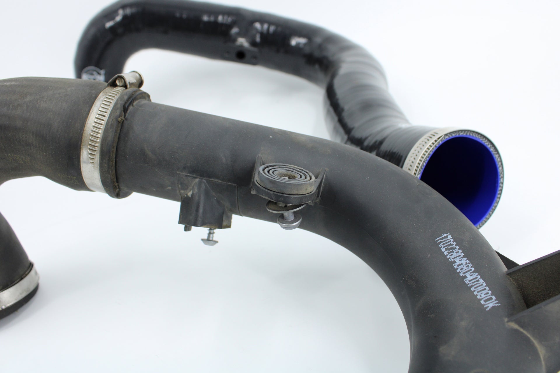 VTT MK7 (MQB) GTI/Golf R/Jetta/8V S3 Silicone Charge pipes