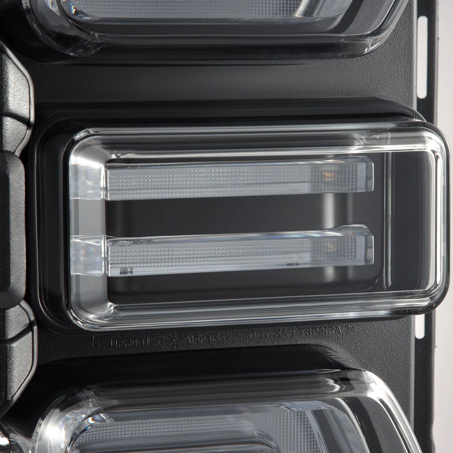 21-24 Ford Bronco NOVA-Series Prismatic LED Tail Lights Black