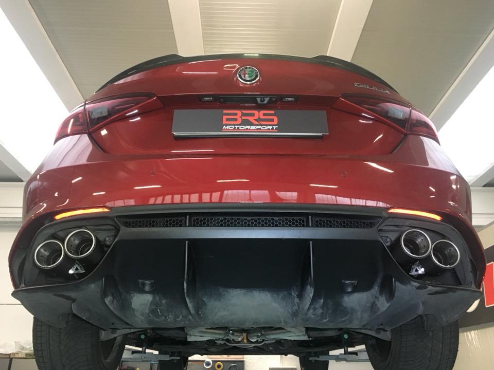 Alfa Romeo Giulia Quadrifoglio - Valved Exhaust System