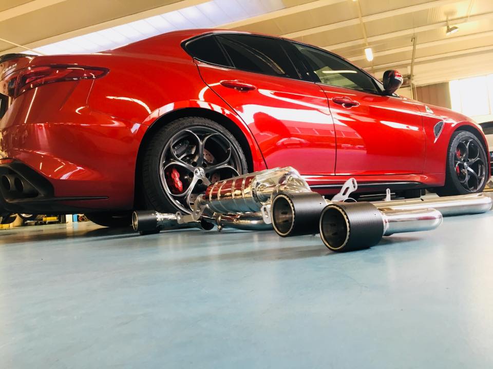 Alfa Romeo Giulia Quadrifoglio - Valved Exhaust System