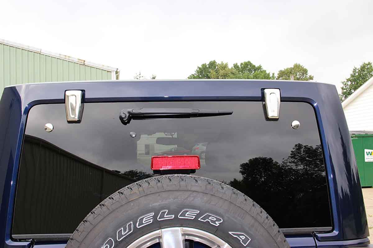 Kentrol 07-18 Jeep Wrangler JK Liftgate Button Covers Pair - Polished Silver - 0