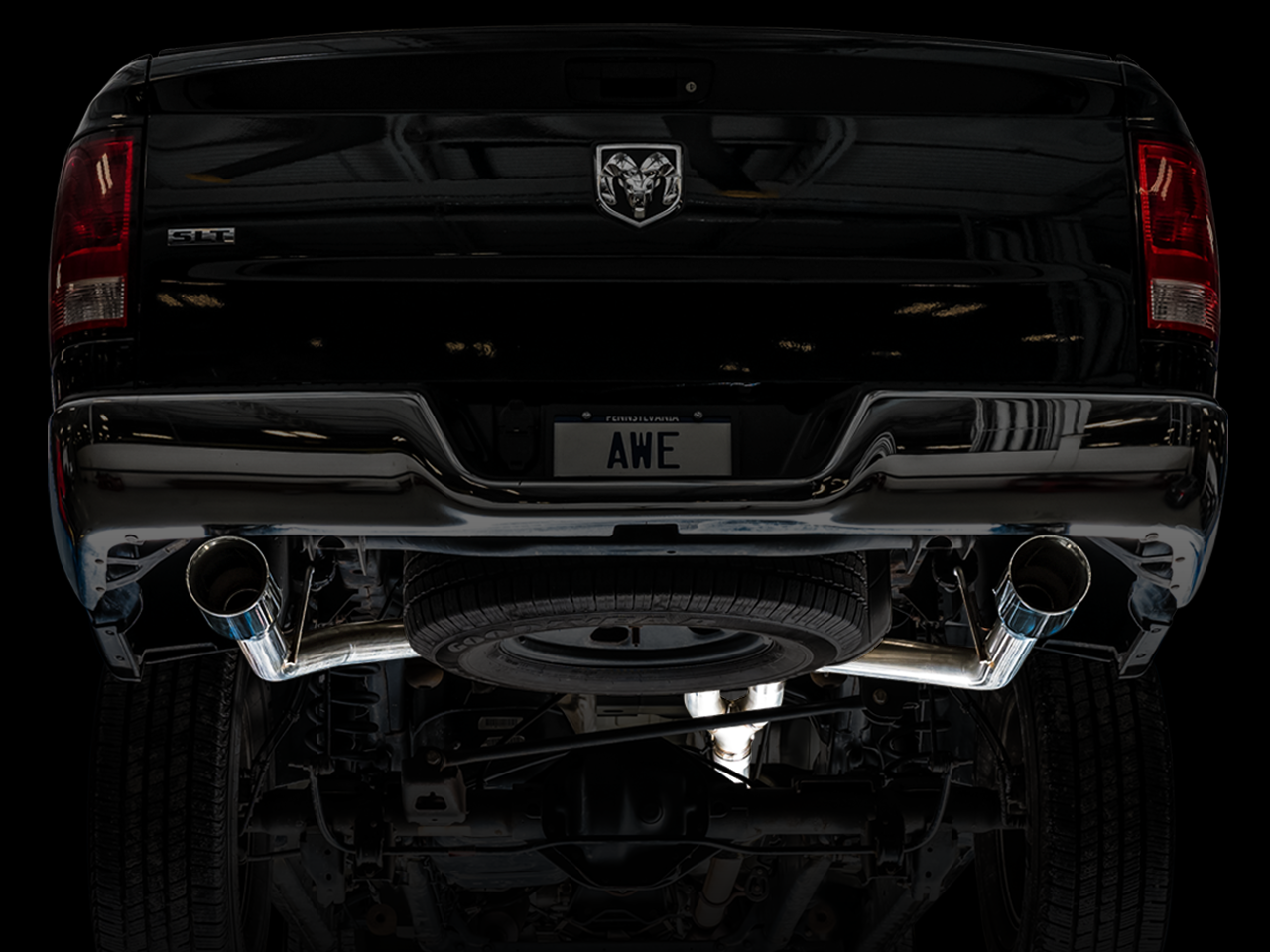 AWE 0FG Dual Rear Exit Catback Exhaust for 4th Gen RAM 1500 5.7L (with bumper cutouts) - Diamond Black Tips