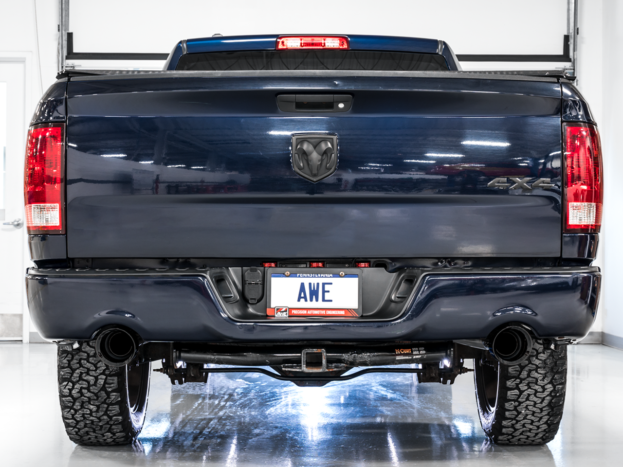 AWE 0FG Dual Rear Exit Catback Exhaust for 4th Gen RAM 1500 5.7L (with bumper cutouts) - Diamond Black Tips