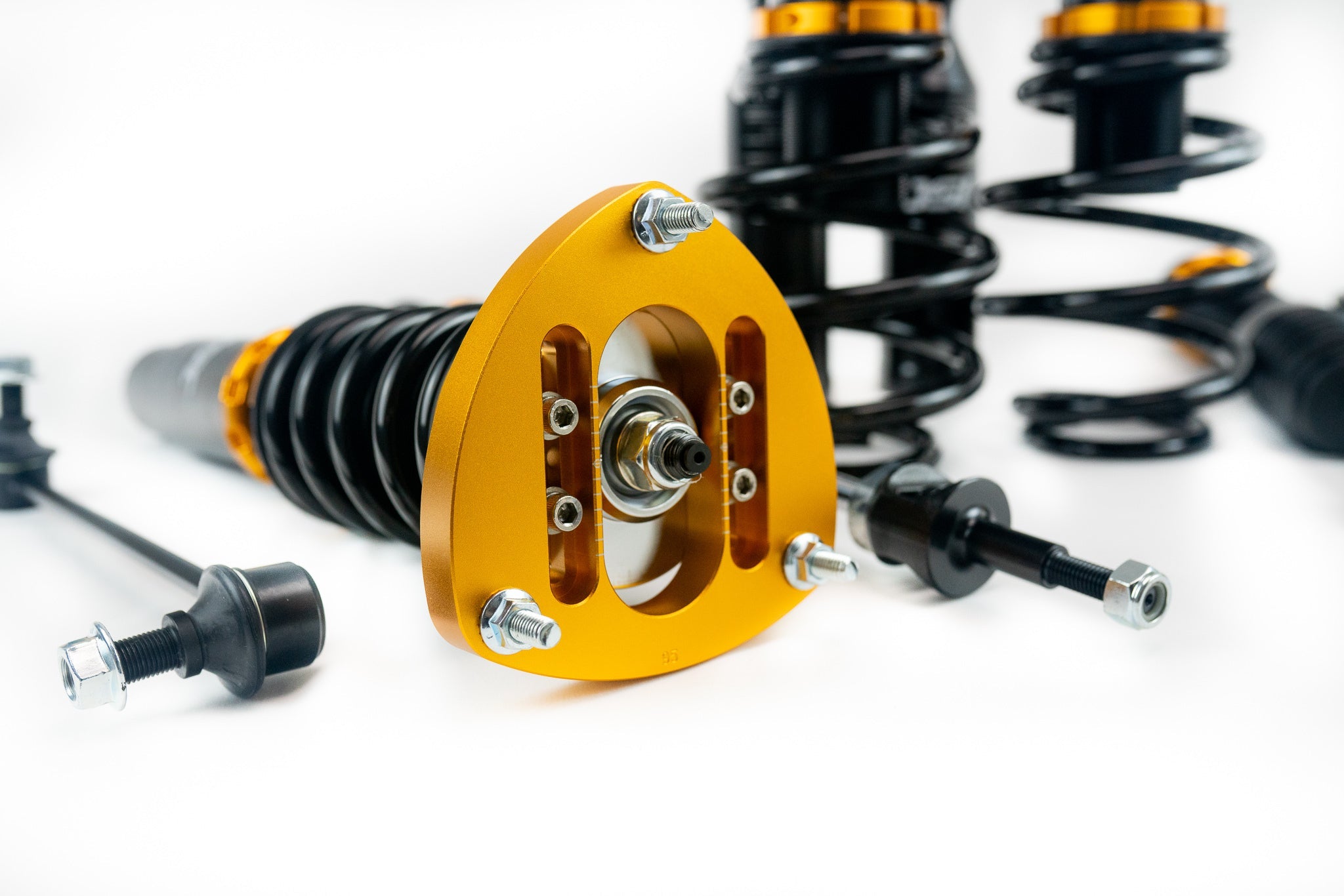 VOLKSWAGEN GOLF MK7 (15-21) ISC N1 V2 COILOVER SUSPENSION