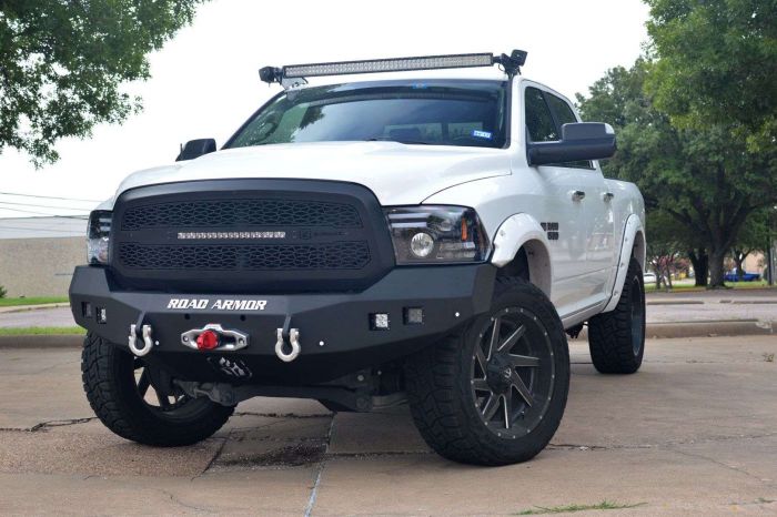 Road Armor 13-18 Ram 1500 Stealth Front Non-Winch Bumper - Tex Blk - 0