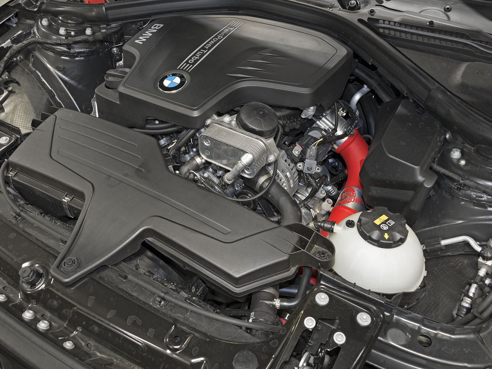 BladeRunner 2-1/2 IN to 2-3/4 IN Aluminum Cold Charge Pipe Black BMW 328i (F30) 12-18 L4-2.0L (t) N20