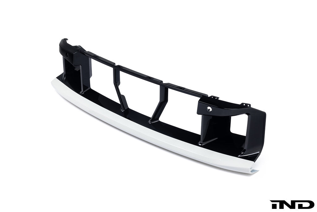 IND G87 M2 Painted Center Bumper Trim