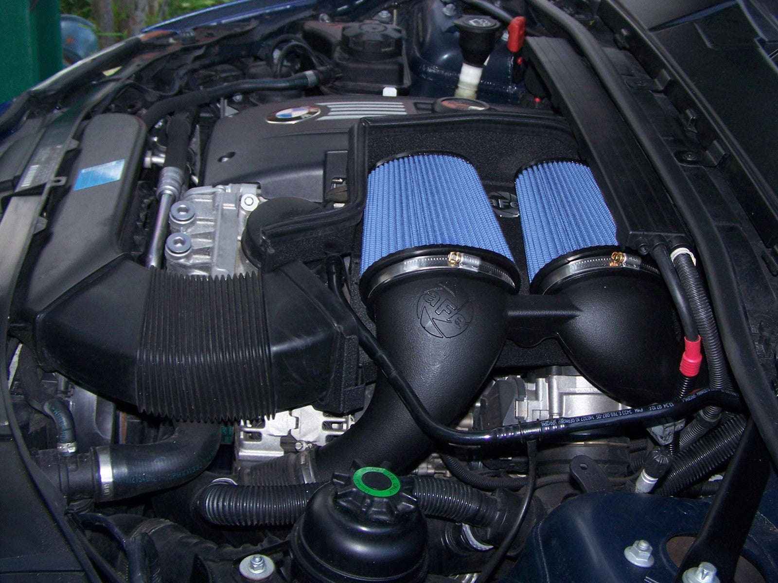 Magnum FORCE Stage-2 Cold Air Intake System w/ Pro 5R Media BMW 335i (E90/92/93) 07-10 L6-3.0L (t) N54