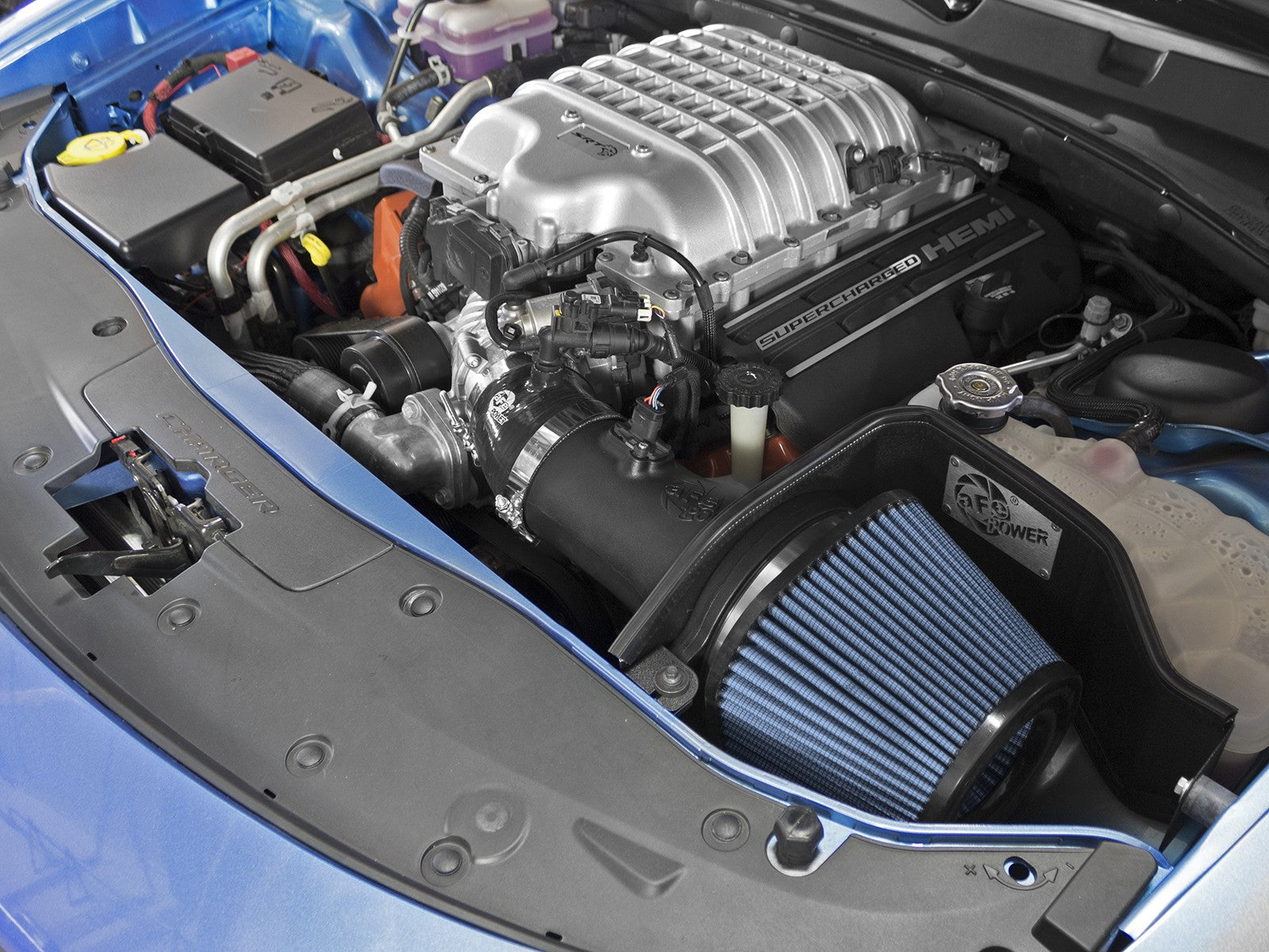 Magnum FORCE Stage-2 Cold Air Intake System w/ Pro 5R Media Dodge Challenger/Charger SRT Hellcat 15-16 V8-6.2L (sc) HEMI