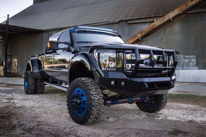 Road Armor 11-16 Ford F-250 Stealth Front Bumper w/Titan II Guard Standard Flare - Tex Blk - 0