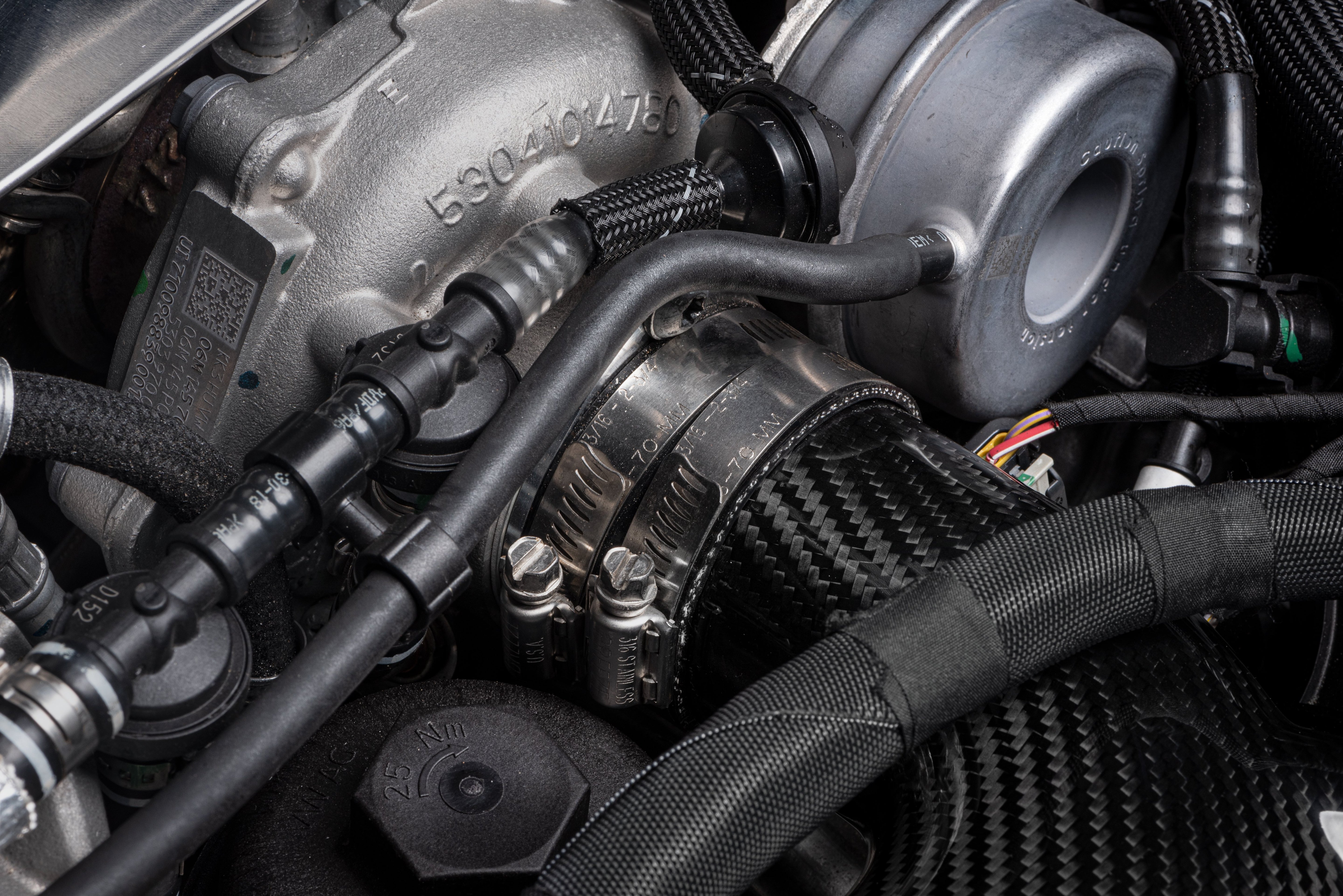 APR CARBON FIBER INTAKE - 2.9T RS4/RS5 (B9)