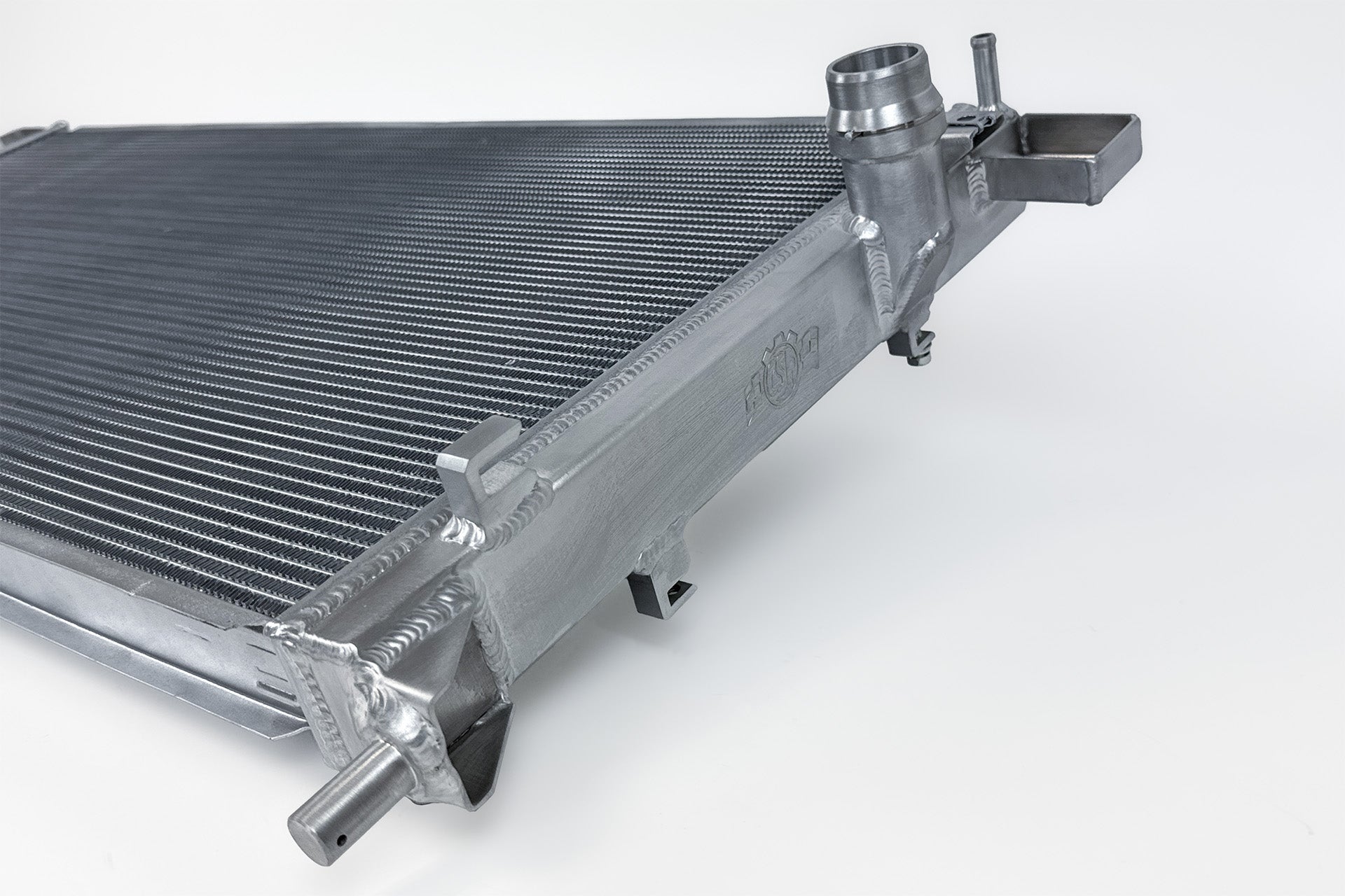 Ford Bronco & Ranger Heavy-Duty All-Aluminum Radiator Features (CSF #8228)