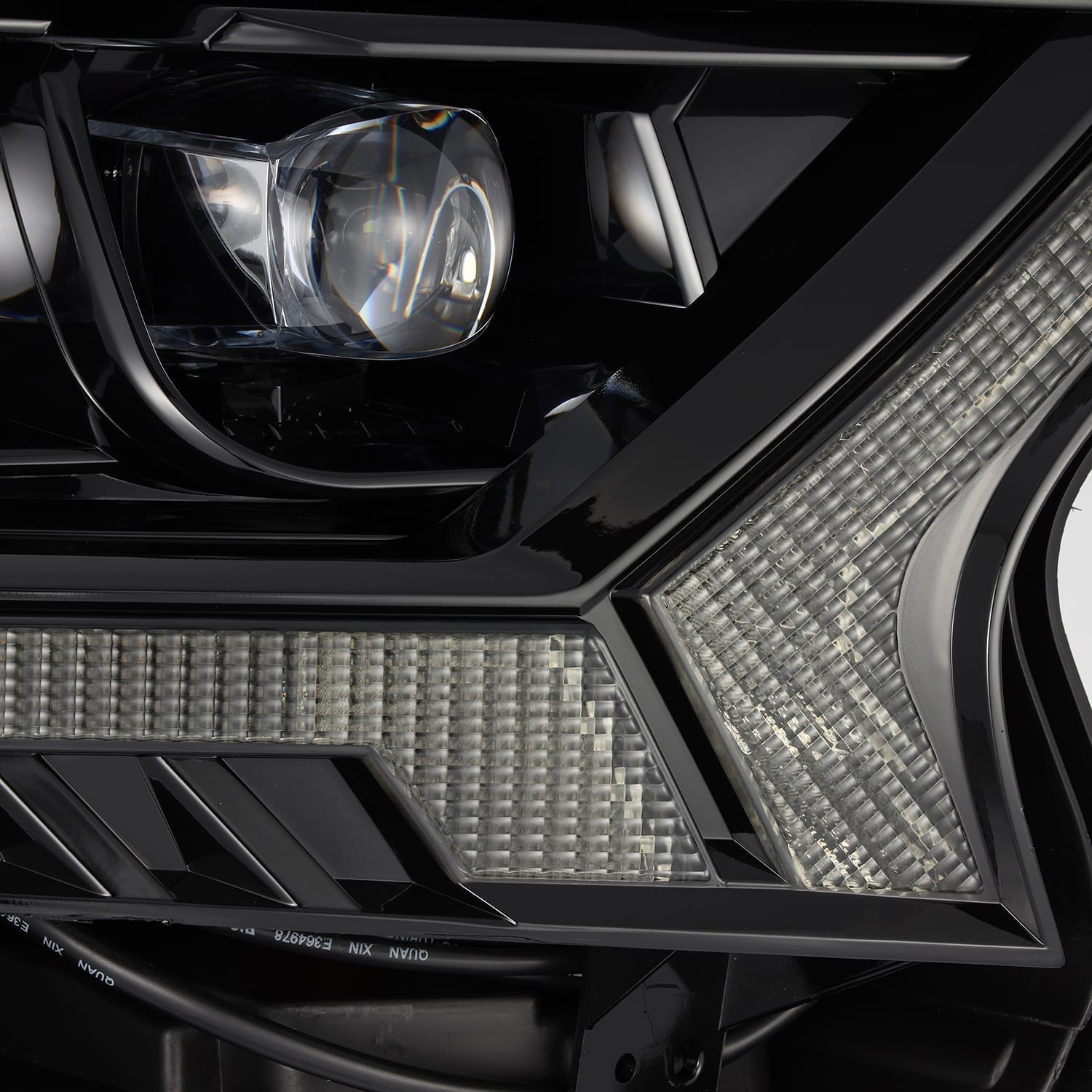 AlphaRex 19-21 Ford Ranger NOVA LED Proj Headlight Plnk Style Alpha Blk w/Activ Light/Seq Signal/DRL