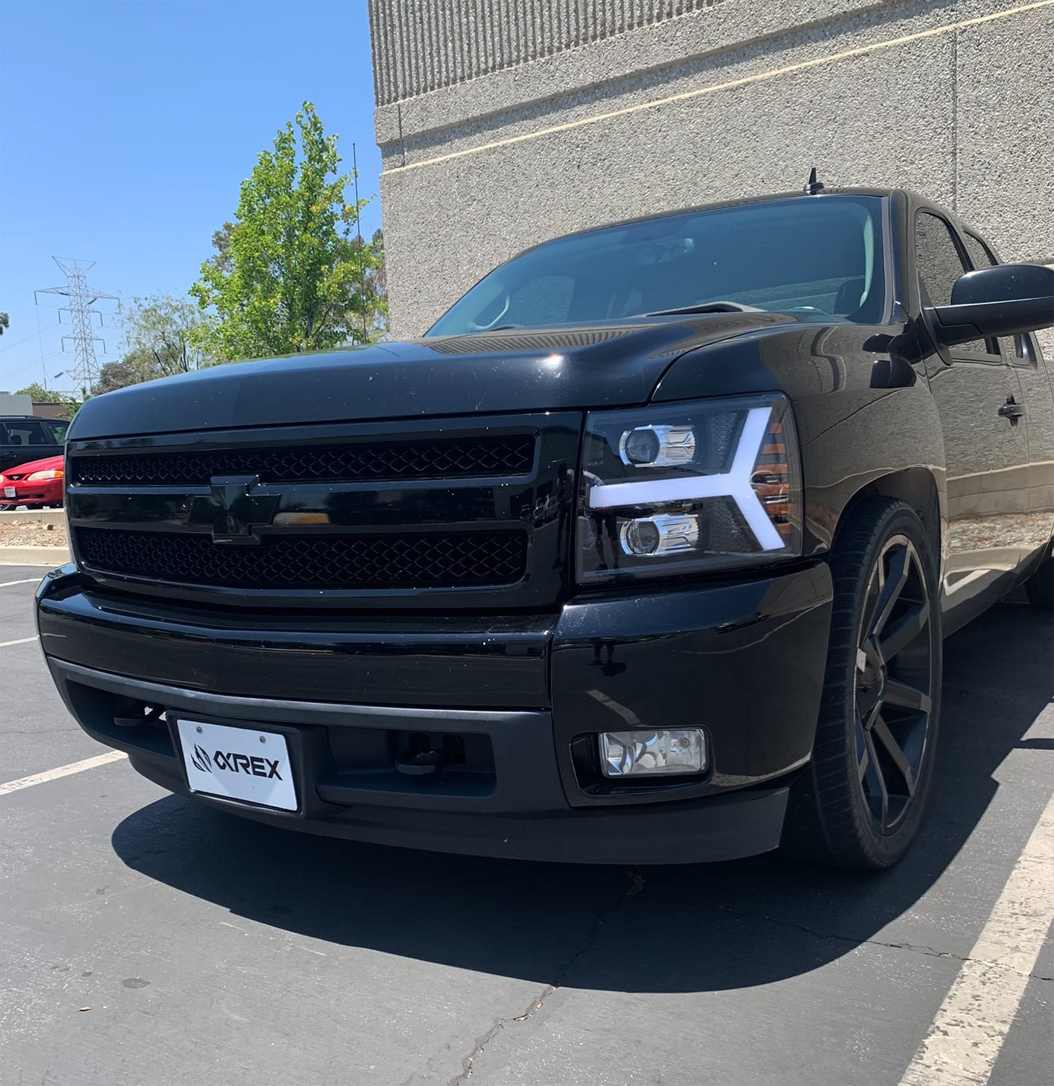 AlphaRex 07-13 Chevy 1500HD PRO-Series Proj Headlight Plank Style Gloss Blk w/Activ Light/Seq Signal