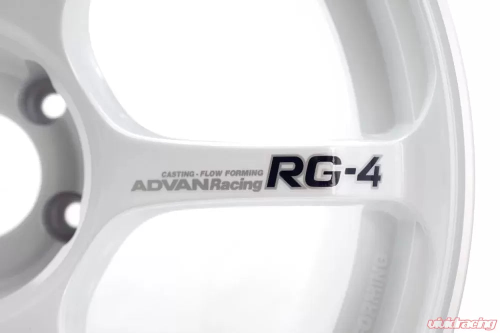 Advan RG-4 18x10 +35 5-114.3 Racing White Metallic & Ring Wheel