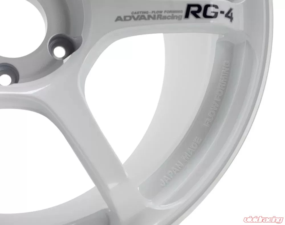 Advan RG-4 18x10 +35 5-114.3 Racing White Metallic & Ring Wheel