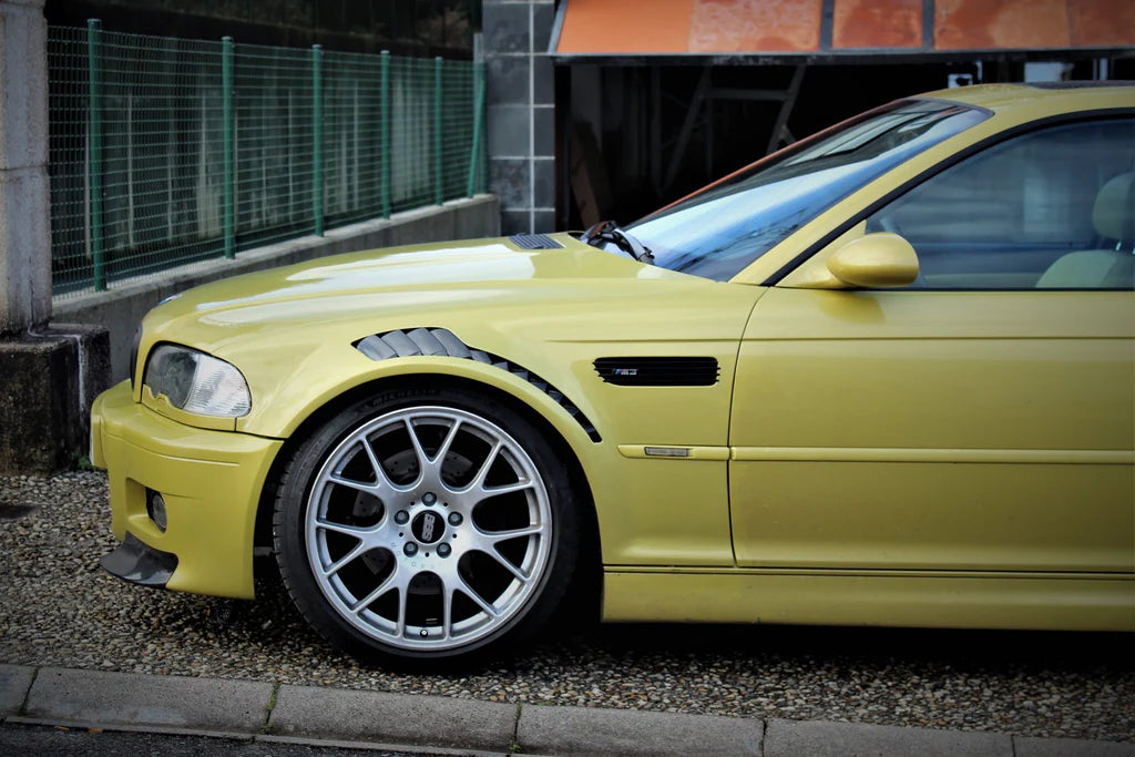 Karbonius E46 M3 Carbon Vented Fender Set - 0