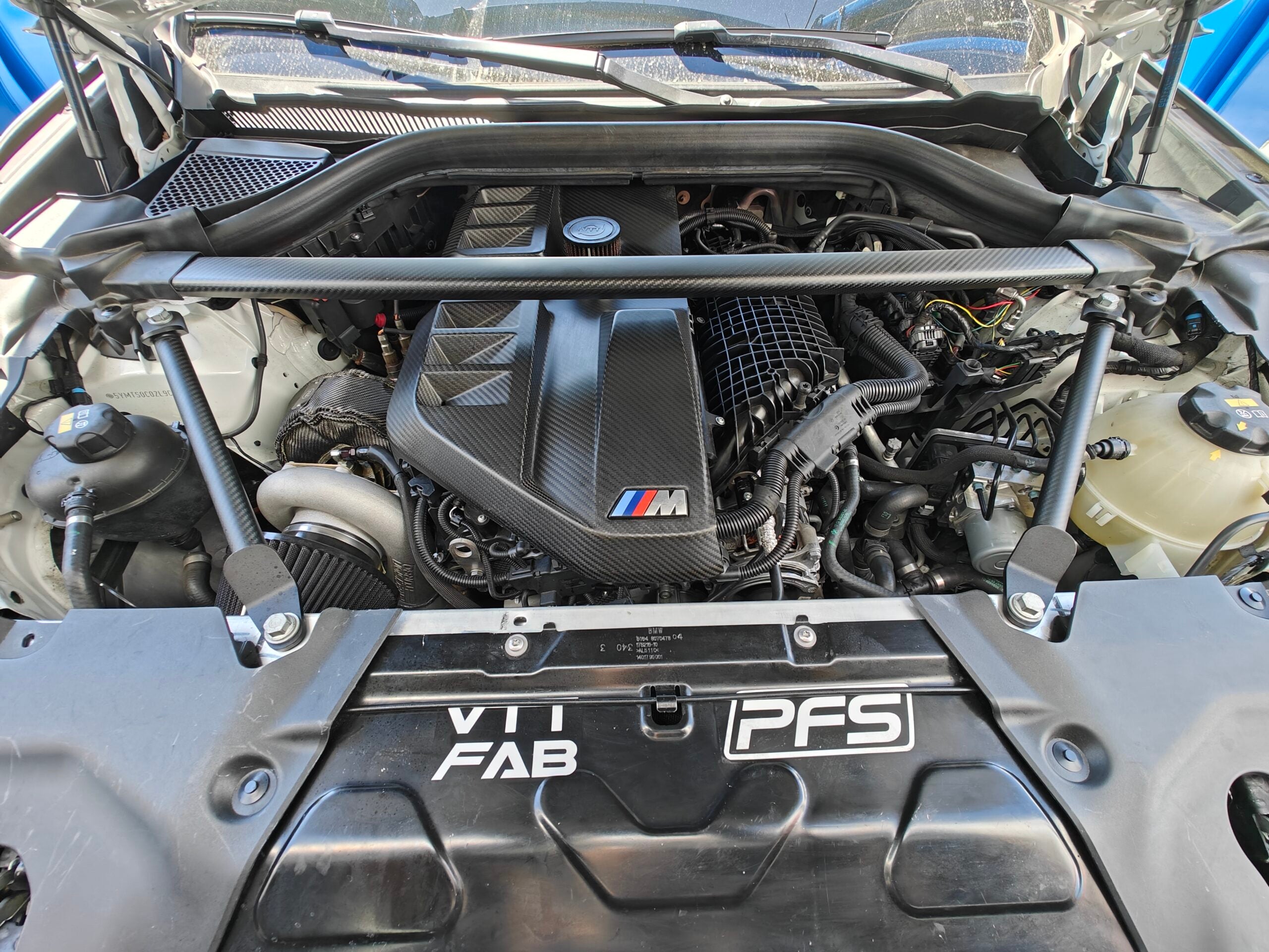 VTT S58 Carbon Fiber Engine Covers