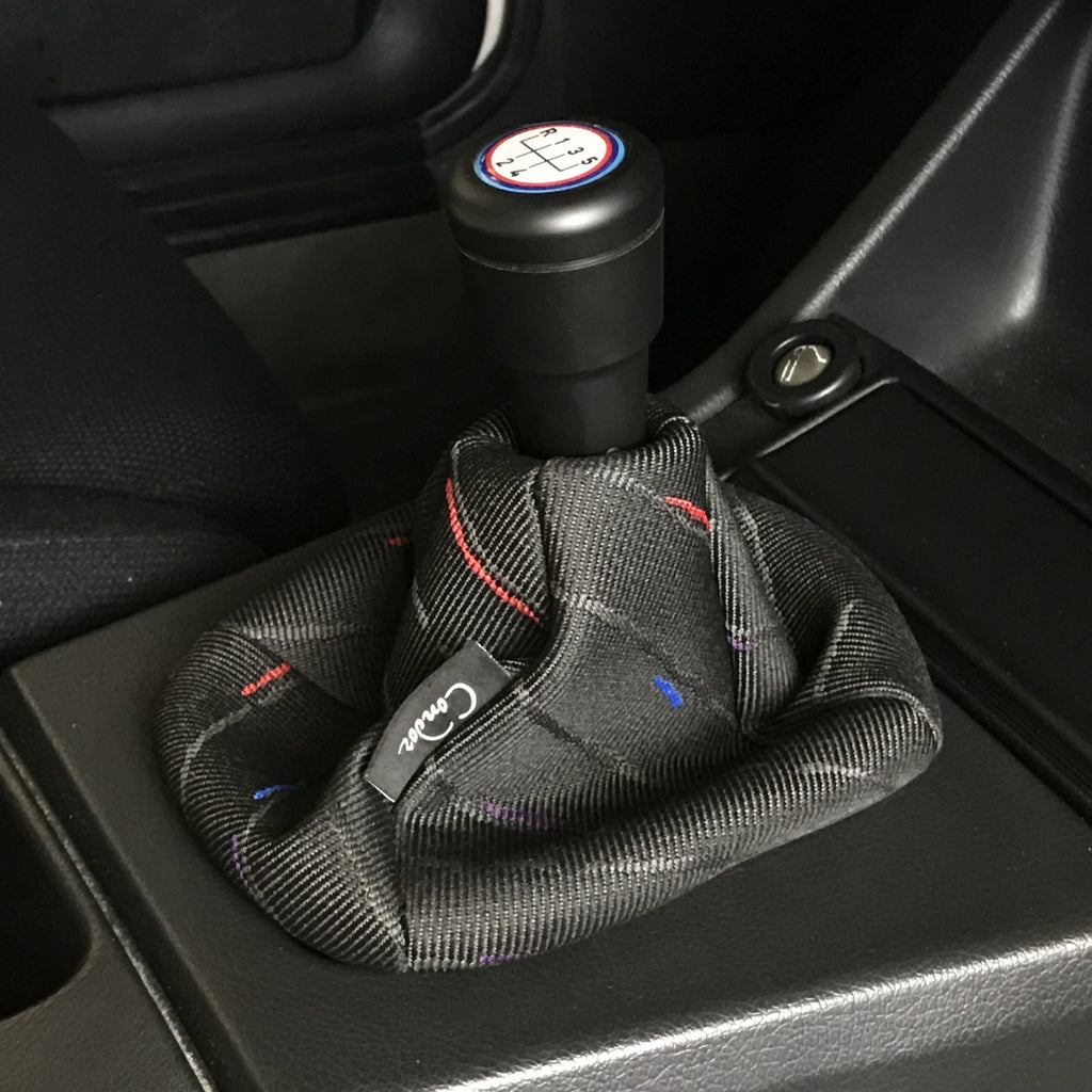 SHIFT BOOT WITH M-RAIN PATTERN - 0