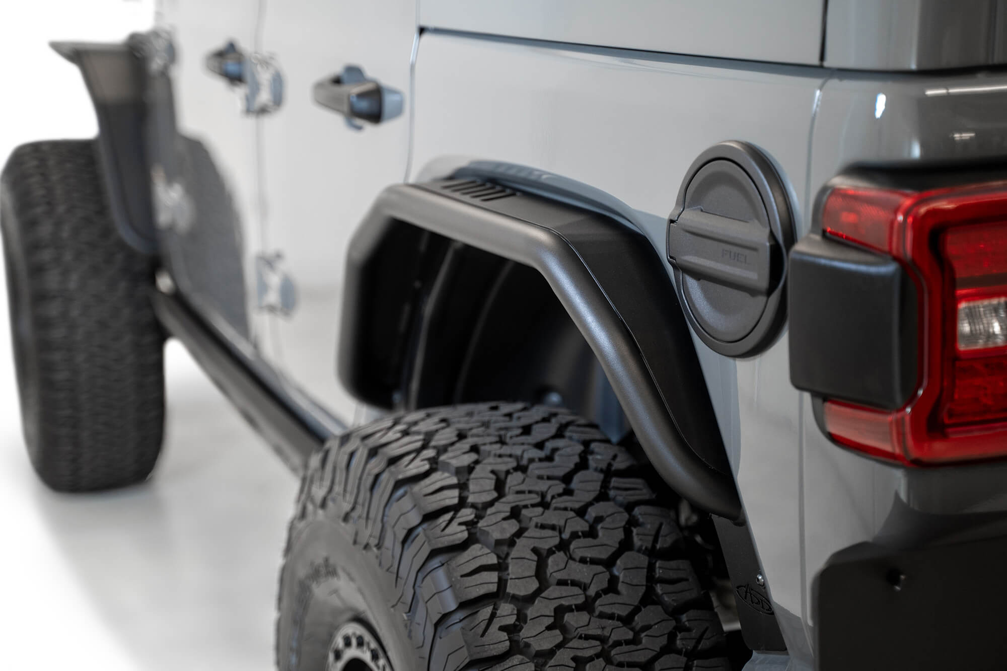 Addictive Desert Designs 18-21 Jeep Wrangler JL/JT Stealth Fighter Rear Fenders