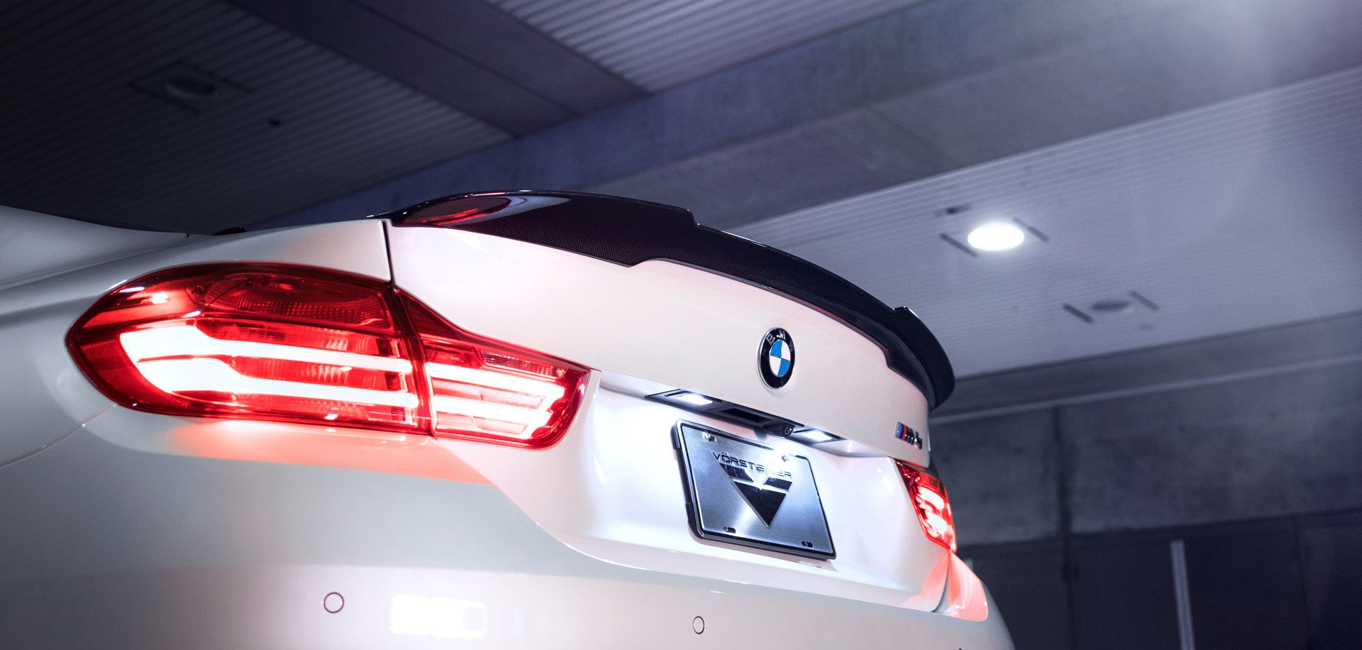 EVO DECK LID SPOILER F82 M4 ONLY