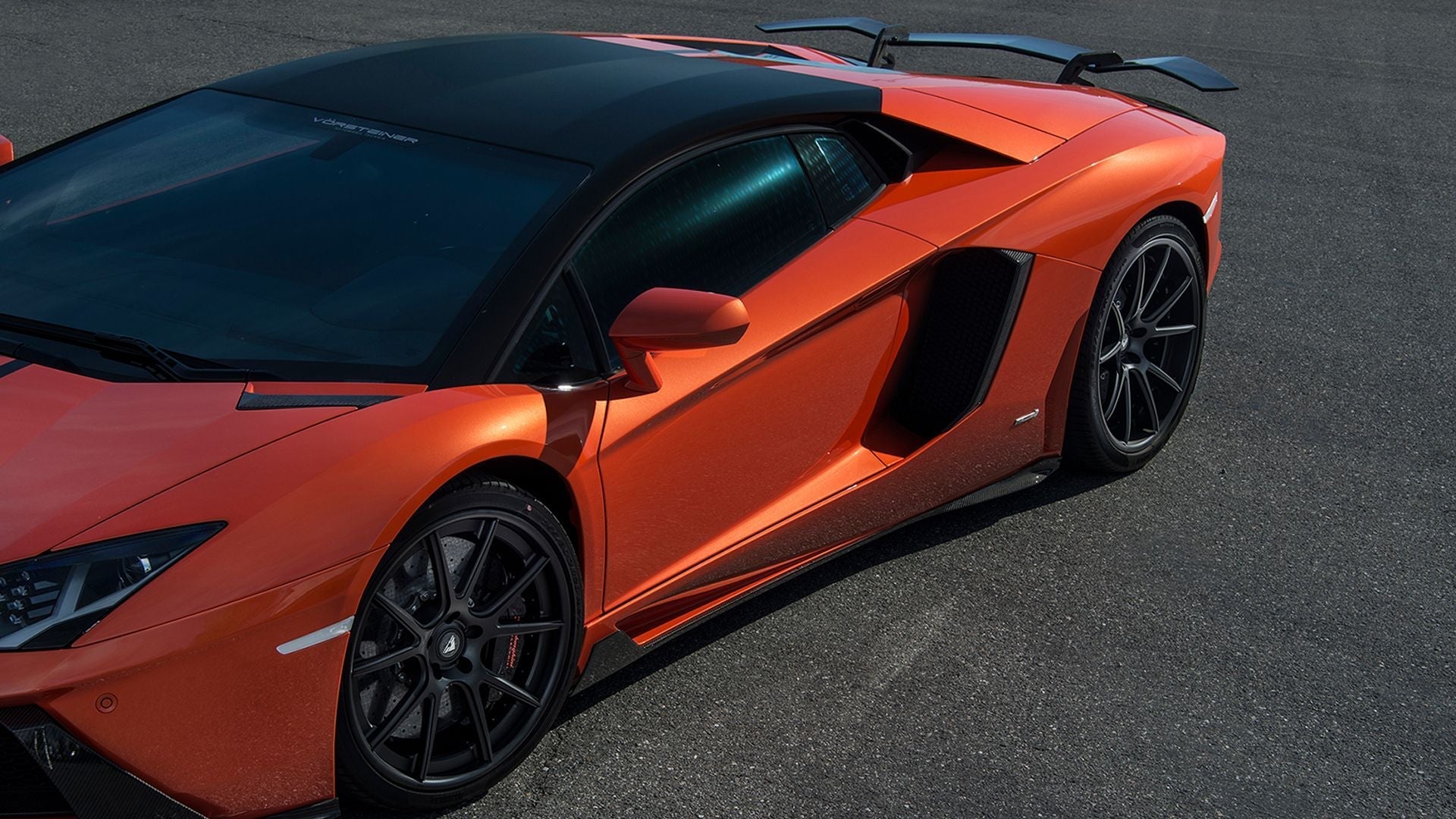 LAMBORGHINI AVENTADOR ZARAGOZA EDIZIONE AERO SIDE BLADES