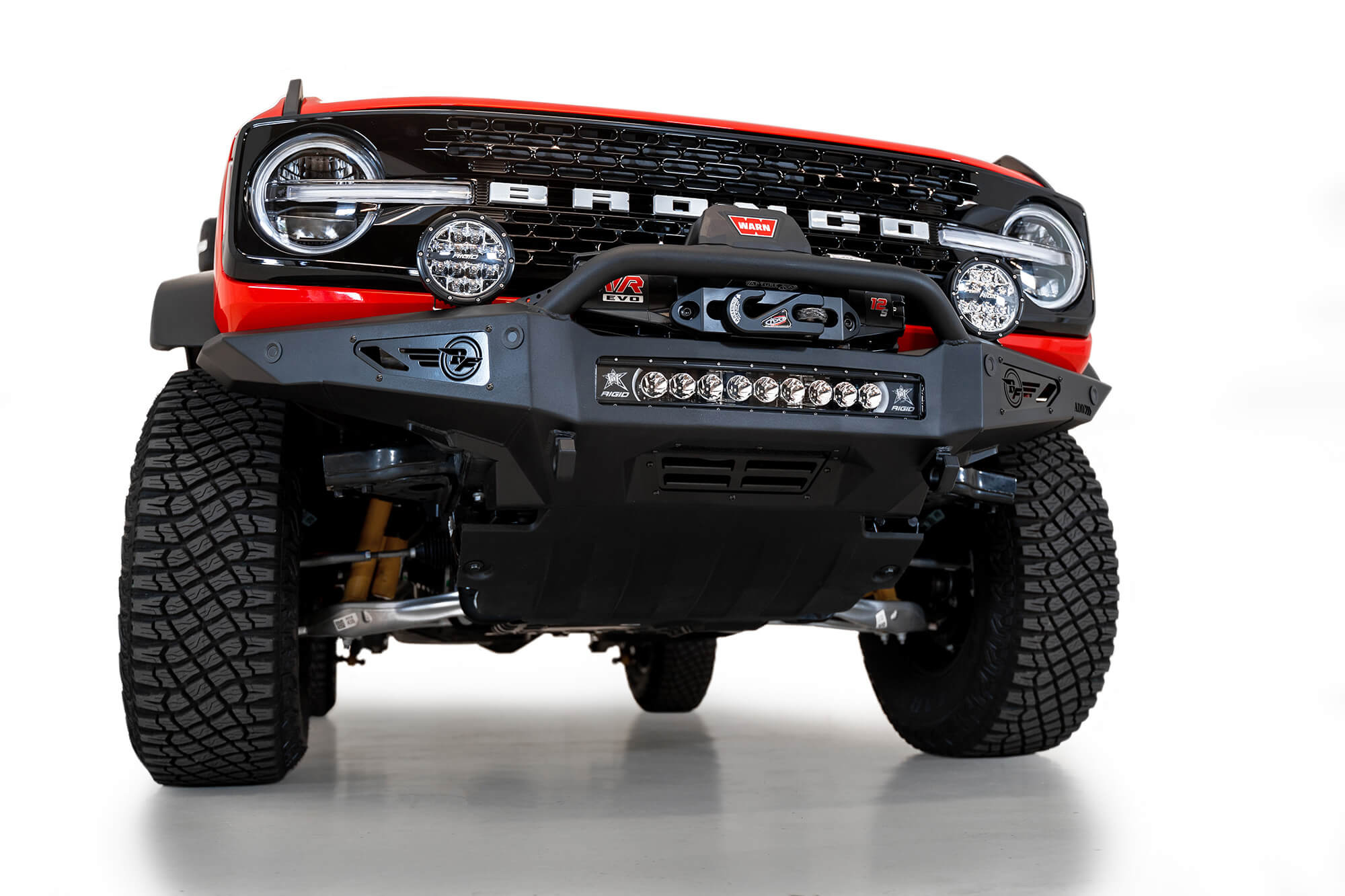 ADDICTIVE DESERT DESIGNS ROCK FIGHTER FRONT BUMPER: 2021+ FORD BRONCO