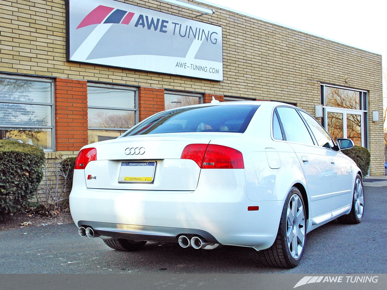 AWE Track Edition Exhaust for Audi B7 S4 - Polished Silver Tips