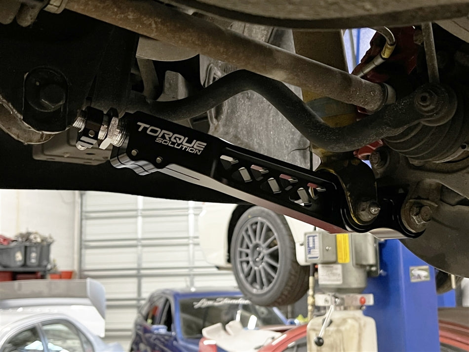 TORQUE SOLUTION ADJUSTABLE REAR CONTROL ARMS: 2001–2006 MITSUBISHI EVOLUTION