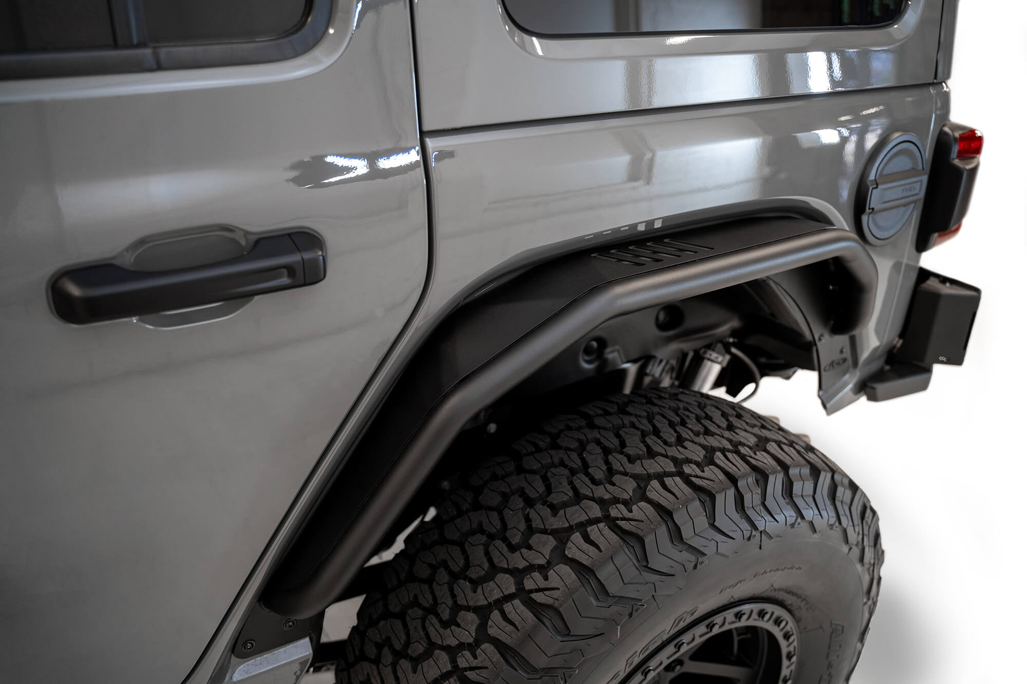 Addictive Desert Designs 18-21 Jeep Wrangler JL/JT Stealth Fighter Rear Fenders