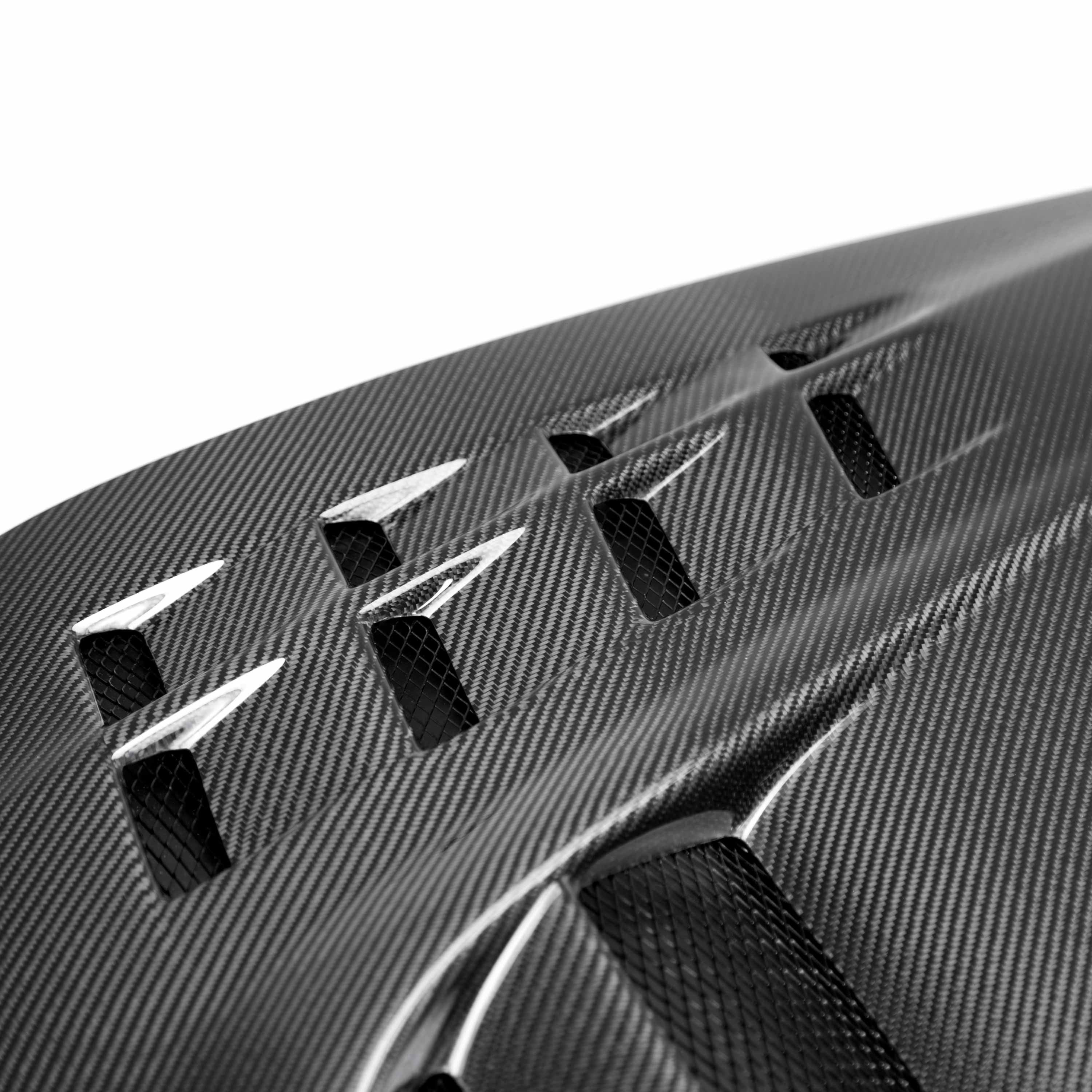 CWII-style carbon fiber hood for 2003-2006 Mitsubishi Lancer EVO