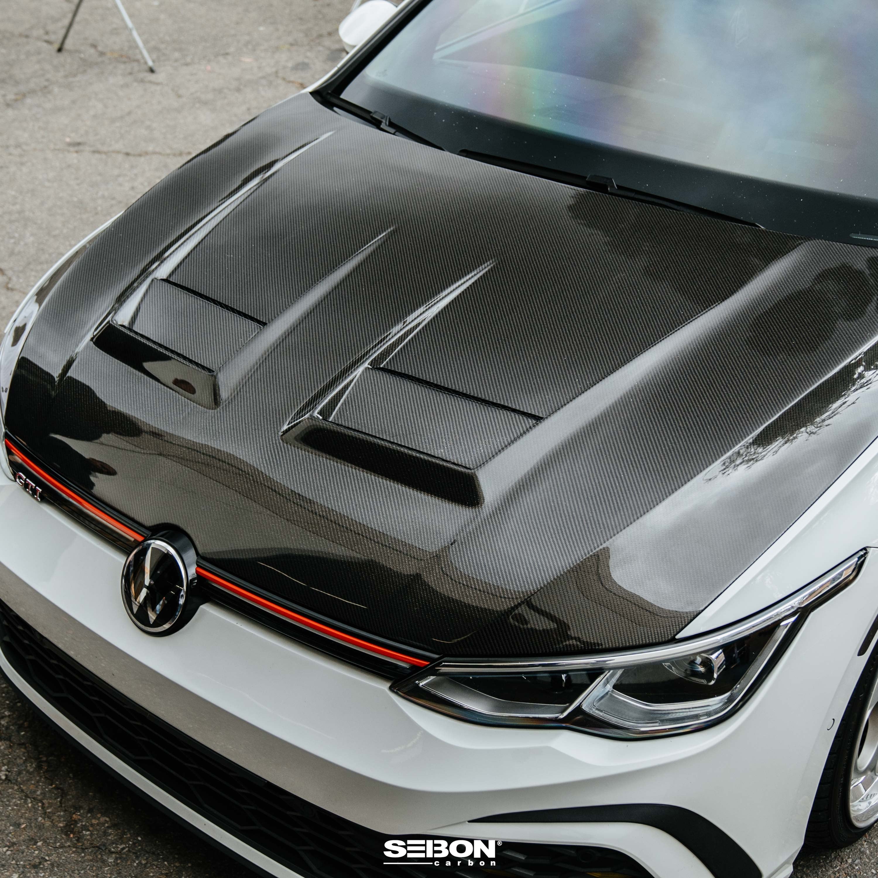 DV-style carbon fiber hood for 2022 VW Golf MK8