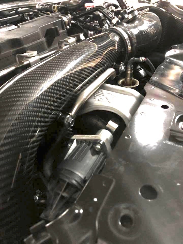 Eventuri FK8 Civic Type-R Carbon Charge Pipe