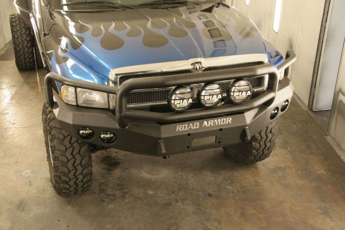 Road Armor 97-01 Dodge 1500 Stealth Front Winch Bumper w/Lonestar Guard - Tex Blk - 0