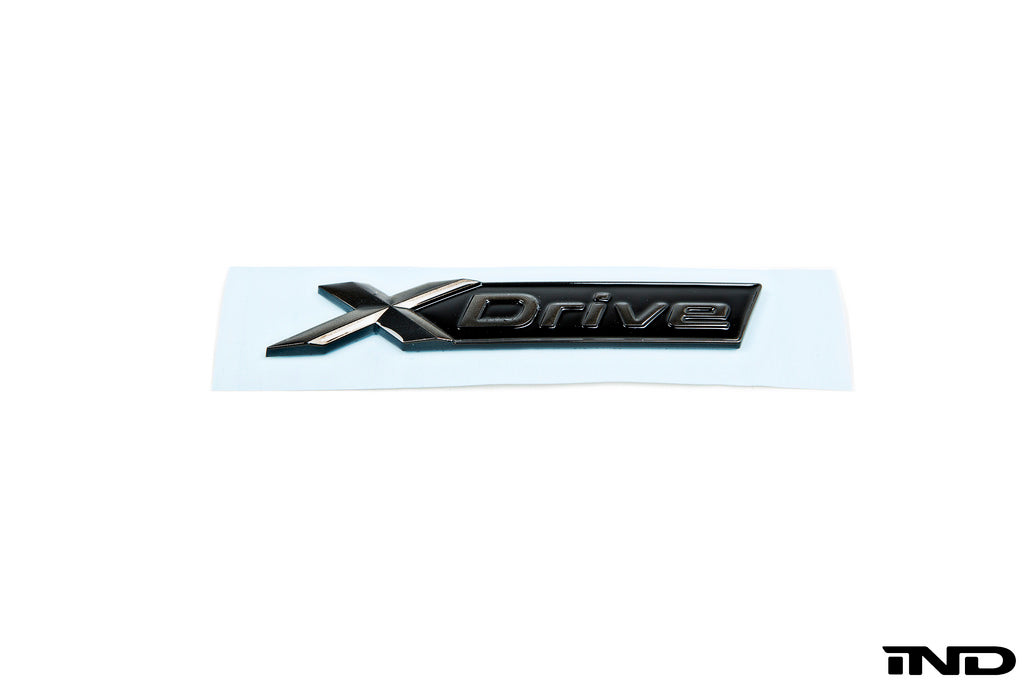 IND G30 540i xDrive Painted Trunk Emblem - 0