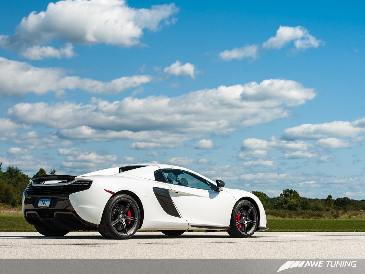 AWE Performance Exhaust for McLaren 650S - Black Tips