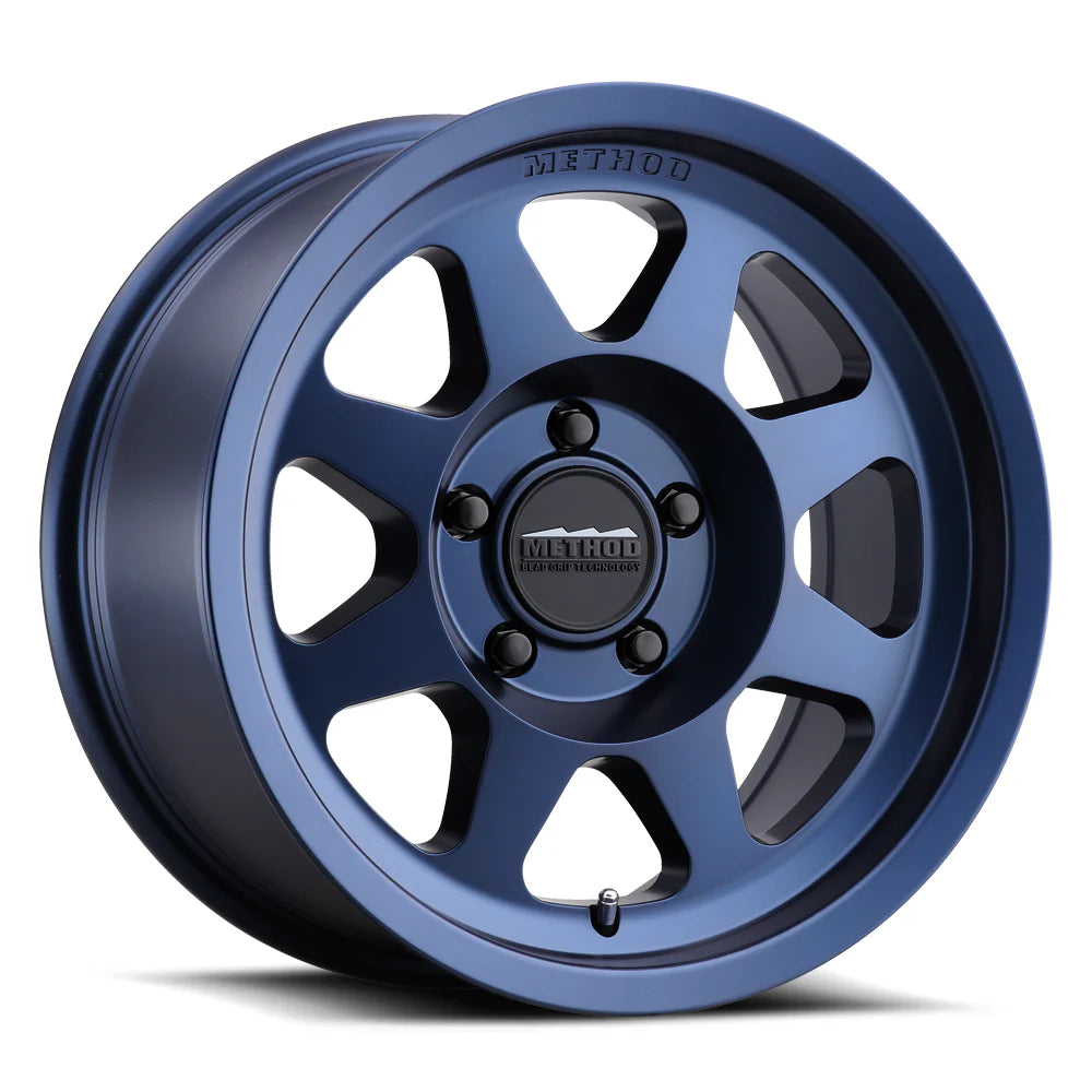 Method MR701 17x8.5 0mm Offset 6x5.5 106.25mm CB Bahia Blue Wheel