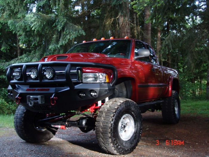 Road Armor 94-96 Dodge 1500/2500 Stealth Front Winch Bumper w/Titan II Guard - Tex Blk - 0