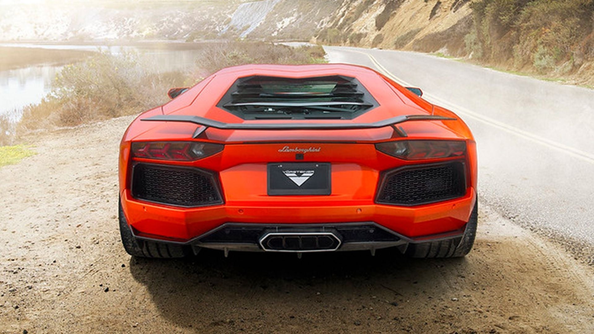 LAMBORGHINI AVENTADOR ZARAGOZA EDIZIONE AERO REAR DIFFUSER