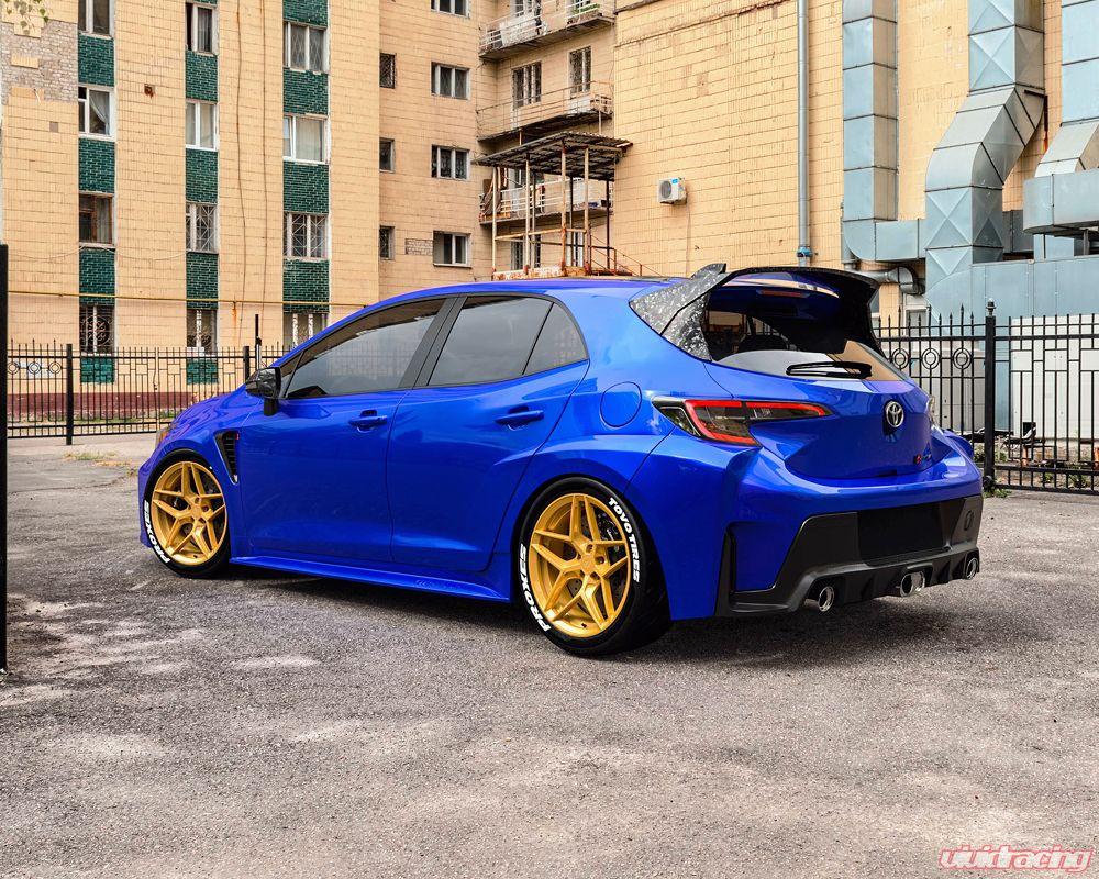 VR Forged D04 Wheel Package Toyota GR Corolla 18x9.5 Satin Gold