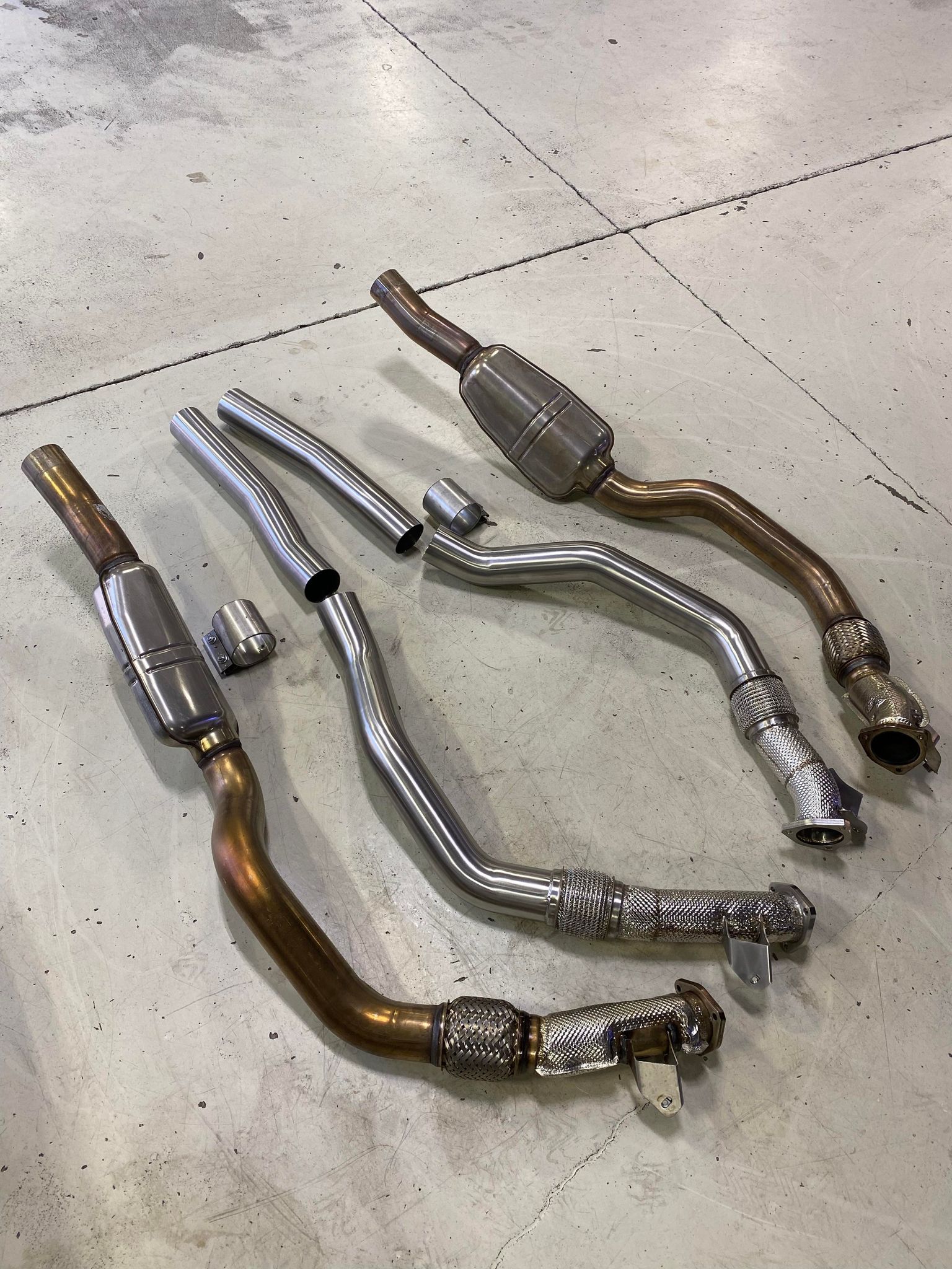 CTS TURBO C8 AUDI RS6/RS7 4.0T MID PIPES/RESONATOR DELETE