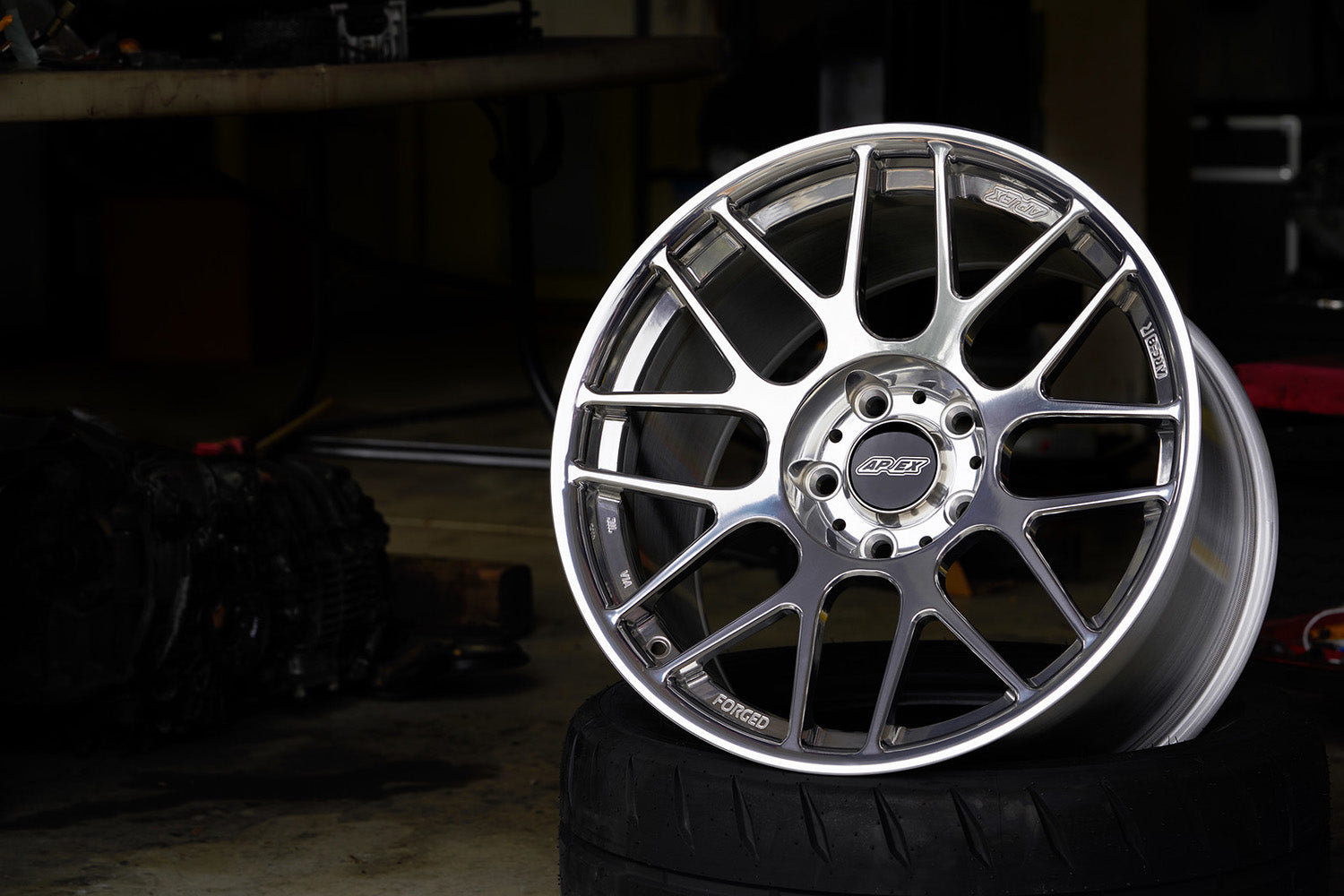 APEX ARC-8R 18 X 9.5 +45 5 X 120 CB72.56 BRUSHED CLEAR - 0