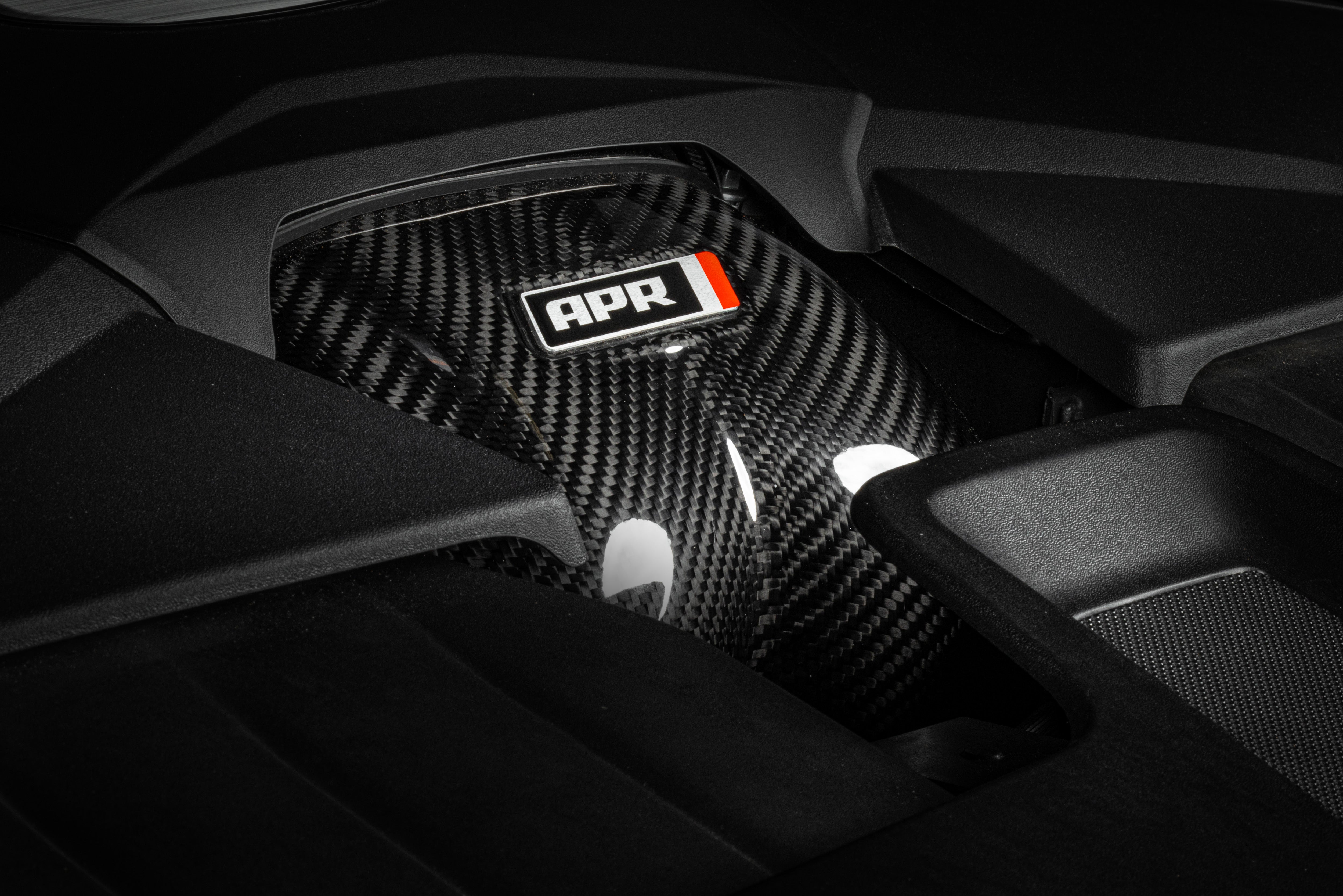 APR CARBON FIBER INTAKE SYSTEM - (9Y/SUV) - 2.9T