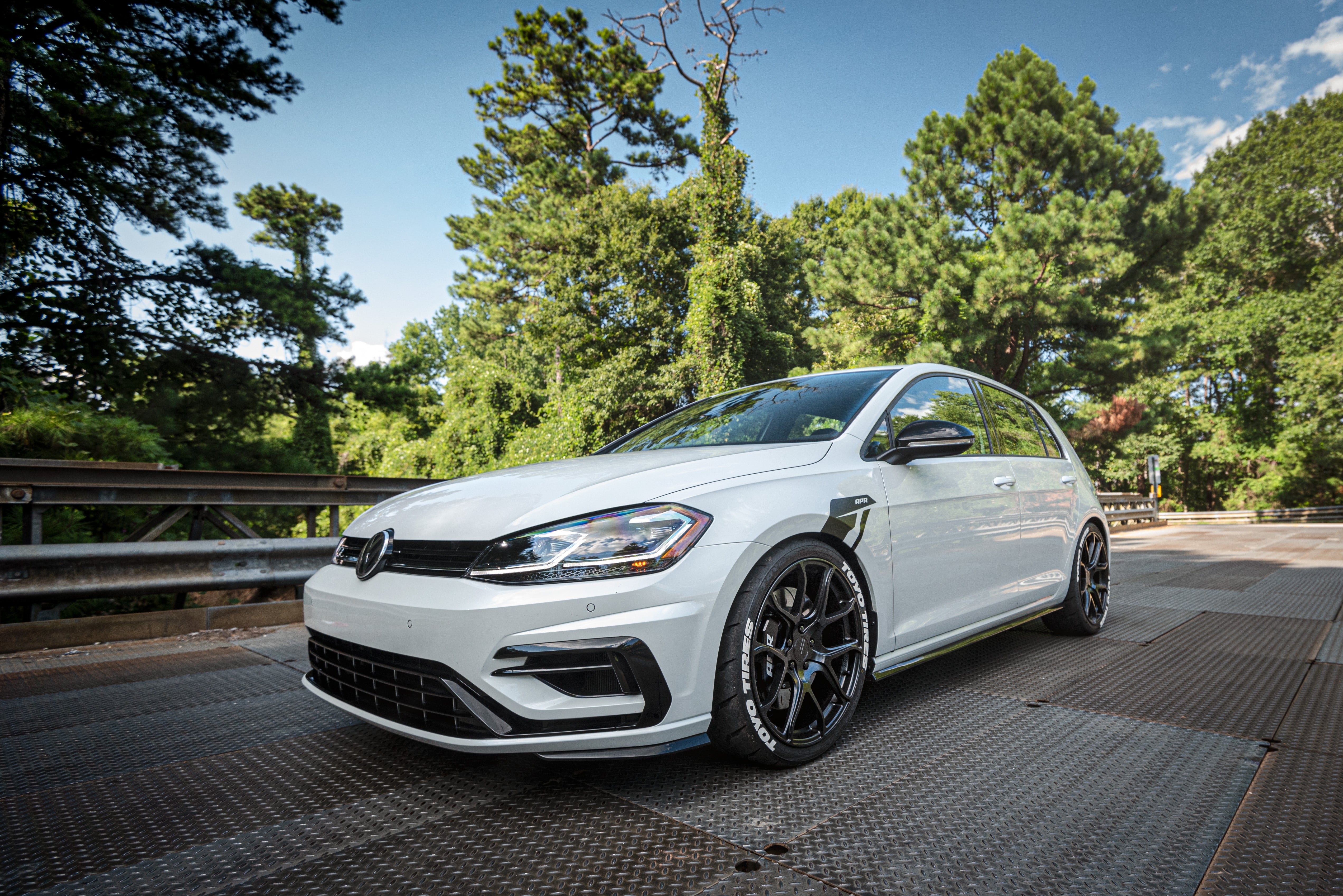 APR S01 FORGED WHEELS (19X8.5) (SATIN BLACK) (1 WHEEL)